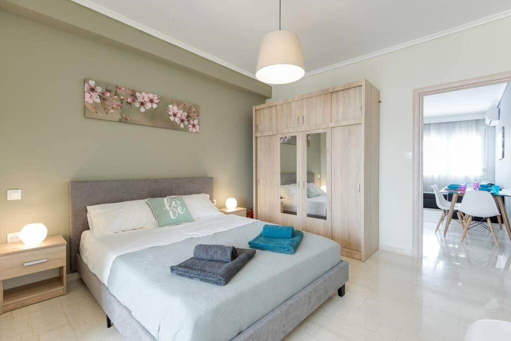 Penthouse Suite In The City Center Szaloniki Kültér fotó