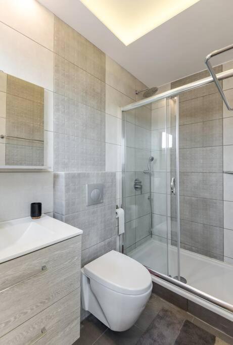 Penthouse Suite In The City Center Szaloniki Kültér fotó